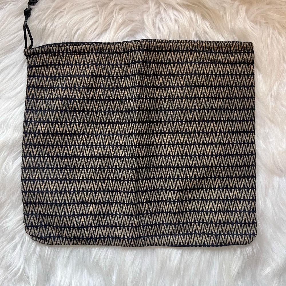 Luxury/Designer Dust Bags Collection - Picture 9 of 10